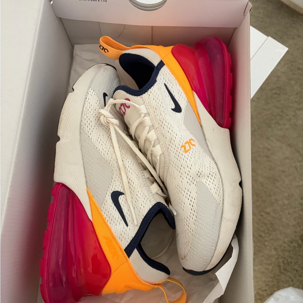 Nike Air Max 270 Sneakers